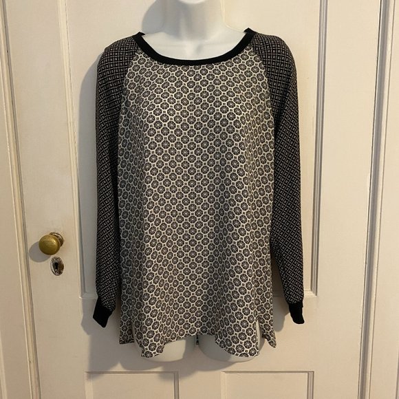 Loft Black and White Patterned Long Sleeve Blouse, Size XS - Picture 1 of 5